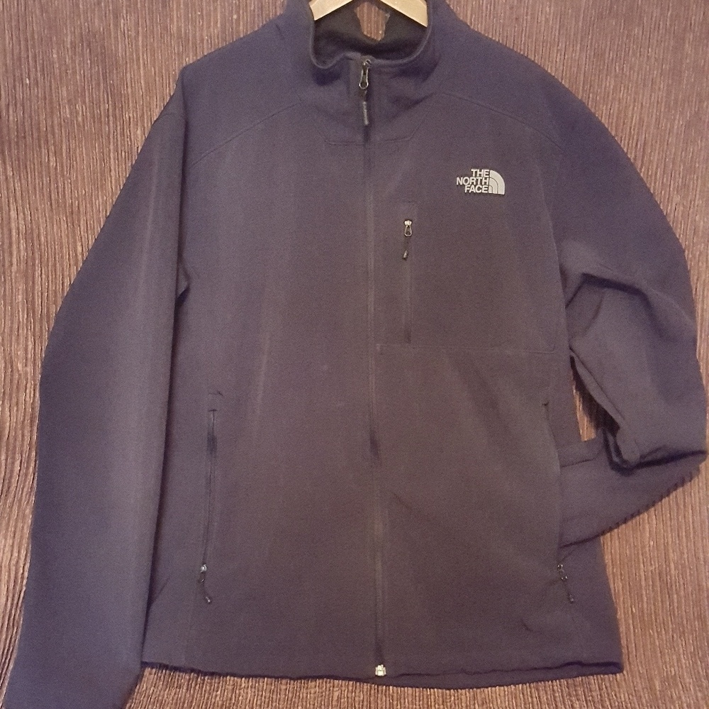 Men's Black Windwall the North Face jacket